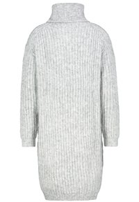 Langes graues Strickkleid mit hohem Kragen, geripptem Muster und lockeren Ärmeln, das bis zur Mitte des Oberschenkels reicht.