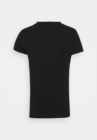 Unselected, jet black
