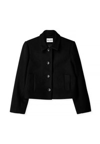 Chaqueta negra corta hecha de una mezcla de lana, que presenta un cuello, cierre con botones y dos bolsillos frontales con una textura suave.