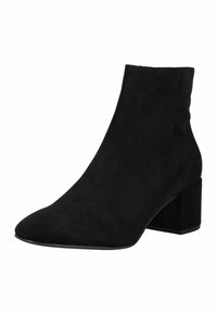 Botas de tobillo de ante negro con punta afilada, tacón de bloque y textura suave. Diseño simple sin patrones o acentos visibles.