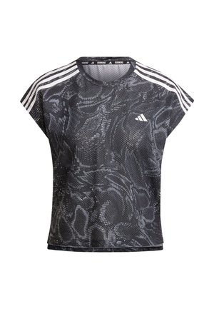 Top atlético ligero en negro y gris con un patrón de serpiente, cuello redondo y tres rayas blancas en los hombros.