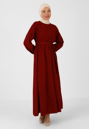 Modanisa ALMON-CREW NECK - MODEST TAVIN - Maxi šaty - bordeaux