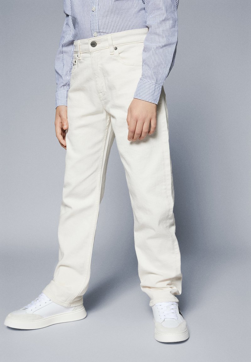 Tommy Hilfiger - SKATER - Jeans Straight Leg - ecru, Vergrößern