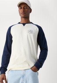 INDICODE JEANS Langærmet T-shirt - navy/off-white