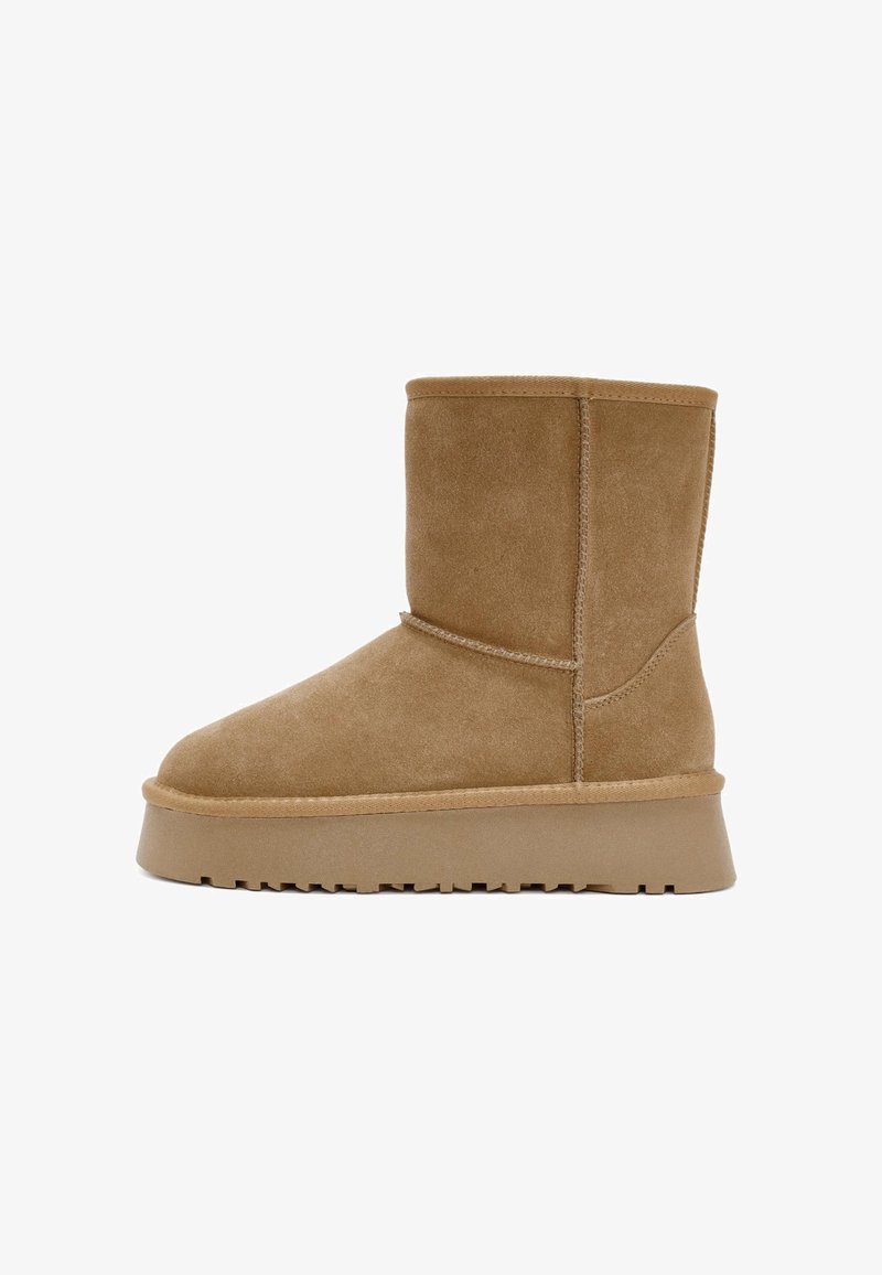 Derimod Winter boots - camel