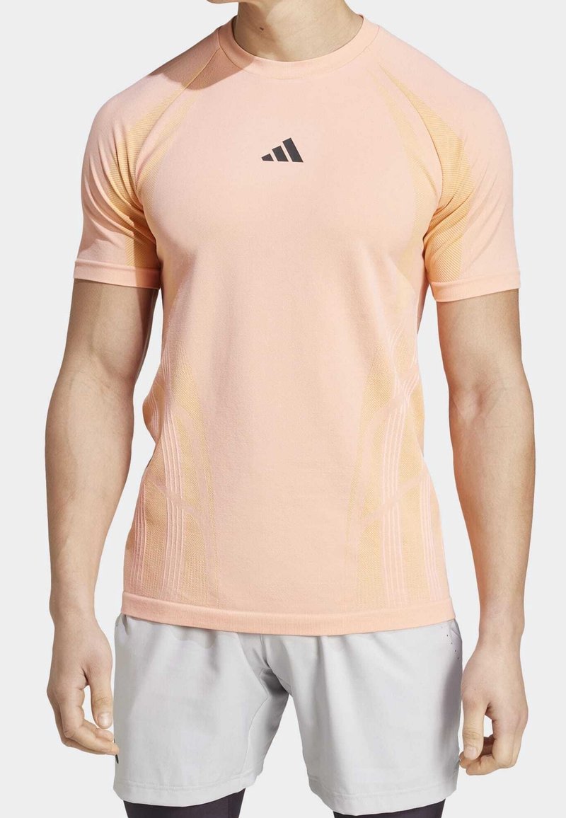 adidas Performance Sports T-shirt - light pink