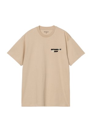 Beige bomuld t-shirt med korte ærmer og rund halsudskæring. Har et lille sort grafisk print på venstre bryst.