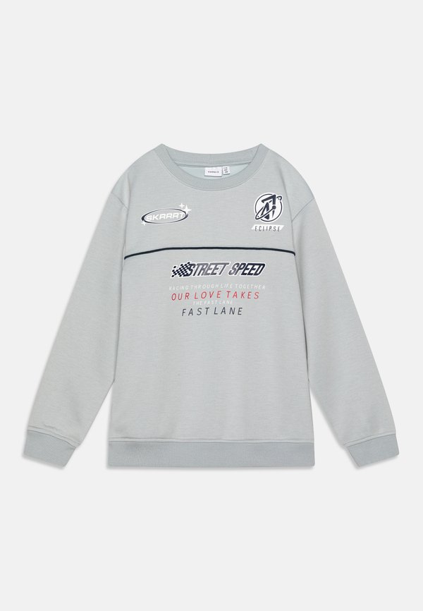 NKMHISTU BOX - Sweatshirt