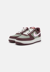 Nike Sportswear AIR FORCE 1 07 - Sapatilhas - burgundy crush/pink foam/dark stucco/sail/dark pony/white