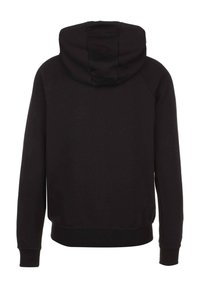 Zwarte hoodie van zacht stof, met een ronde capuchon, ribgebreide manchetten en een rechte zoom, zonder zichtbare logo's of versieringen.
