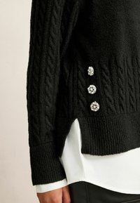 Next Neule - black