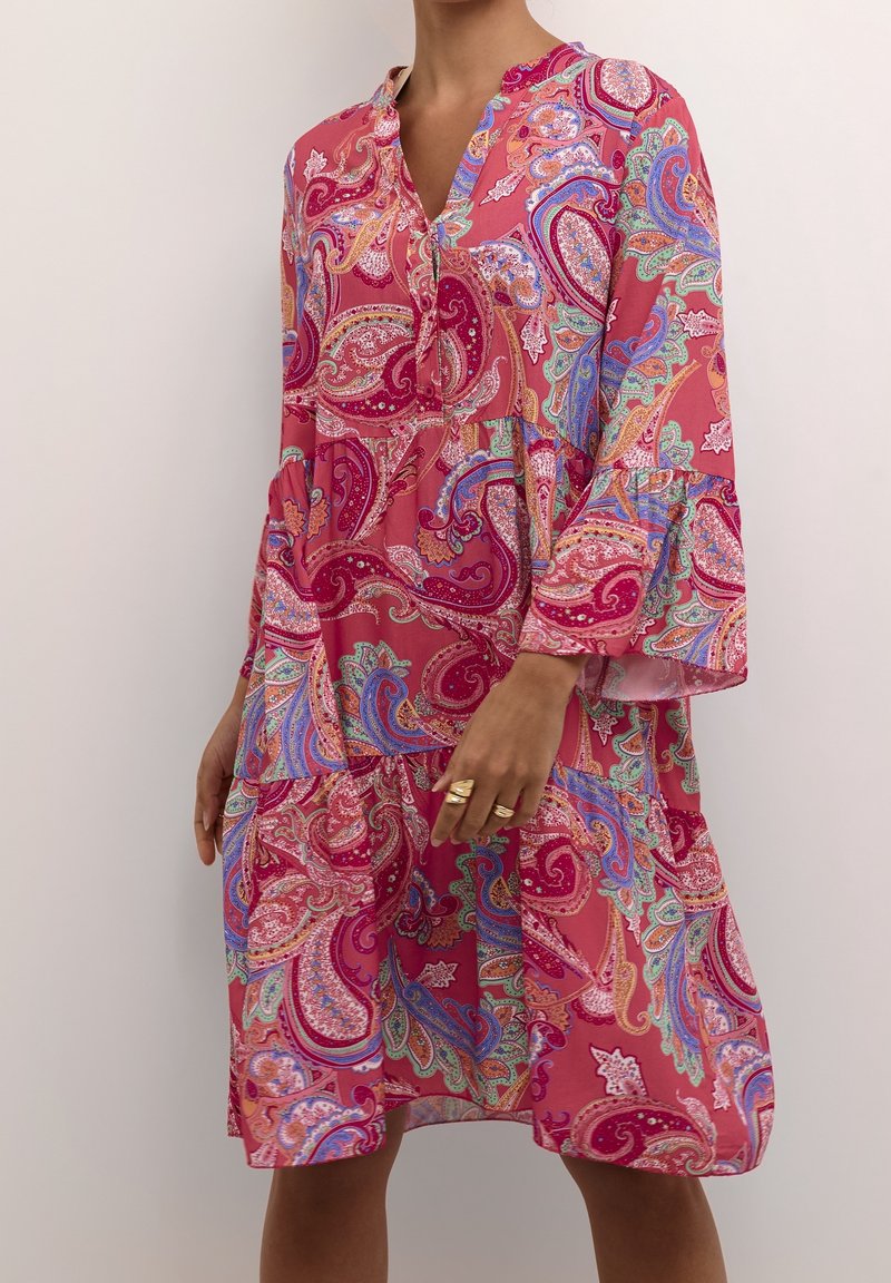 Cream Robe de jour - pink