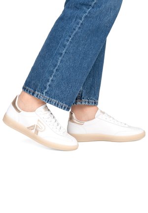 Rieker Sport, RIEKER SPORT SNEAKER LOW W2200 - Baskets basses - white