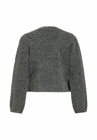 Pilkas trumpintas megztinis iš tekstūruotos medžiagos, su ilgomis rankovėmis ir apvalia iškirpte. Paprastas dizainas be raštų ar akcentų.