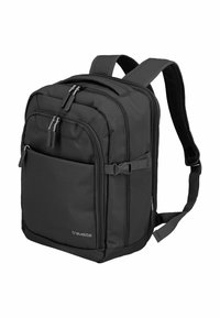 Zaino nero realizzato in tessuto testurizzato, dotato di due scomparti con zip, spallacci regolabili e una tasca frontale con dettagli a fibbia.