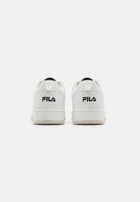 Fila REGA - Sportcipő - white