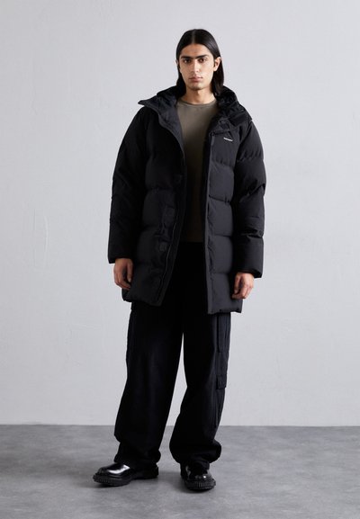 Holzweiler LOM DOWN JACKET - Dunjacka - black