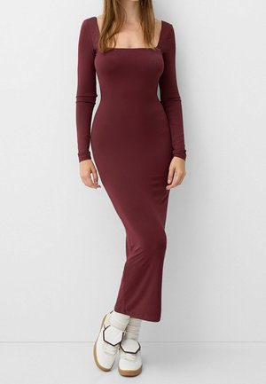 Robe fourreau - dark red