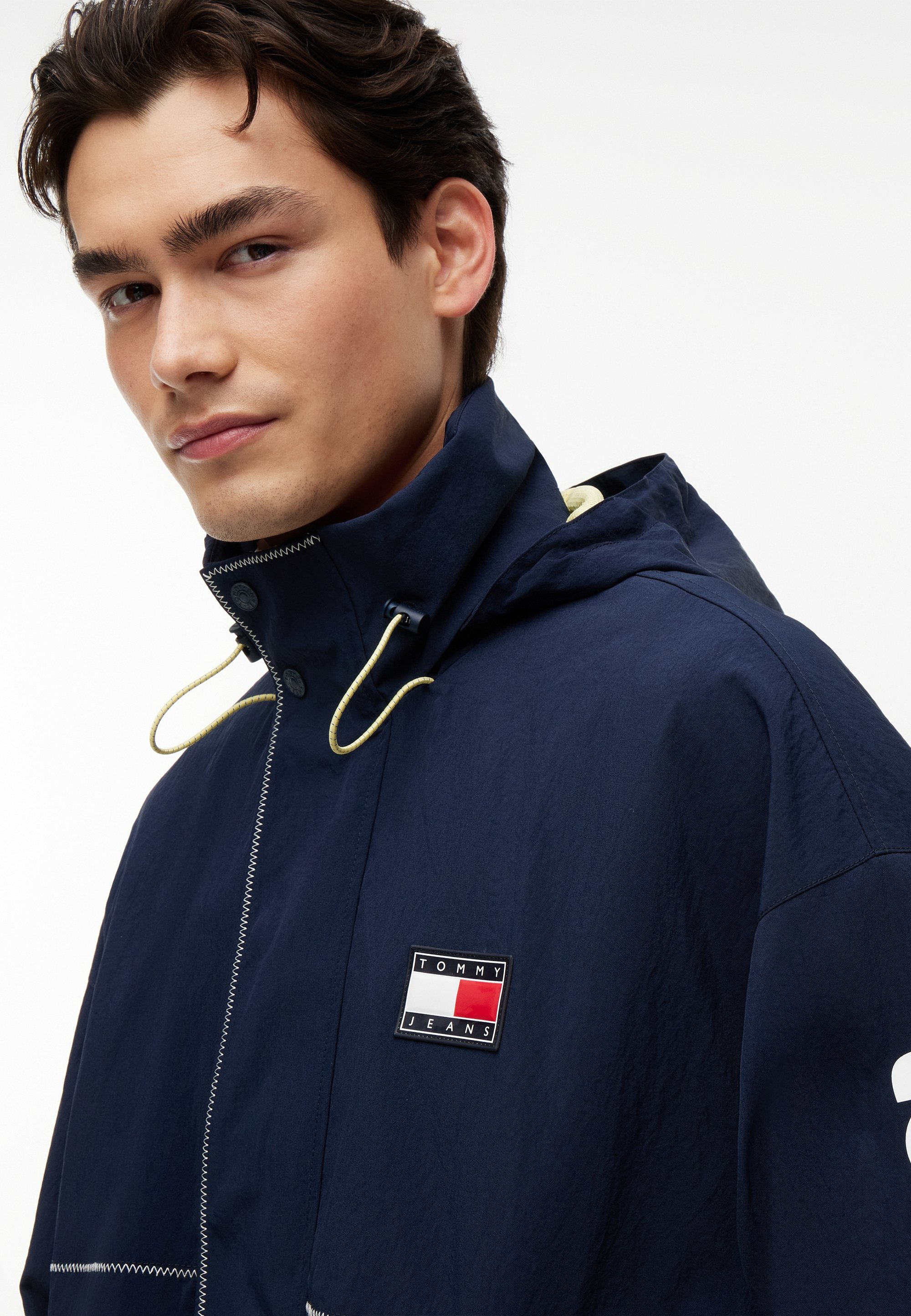 Tommy Jeans 헤리티지 세일링 라이트 자켓