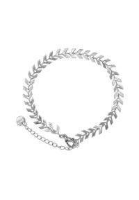 Bracciale d'argento con design a chevron, caratterizzato da elementi incastrati e una catena di estensione per la regolazione della misura. Finitura metallica liscia.