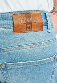 2Y Premium Vaqueros slim fit - blue