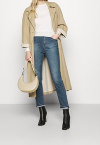 Marks & Spencer Sweter
