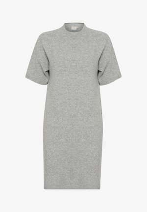 Lühikeste varrukatega heledashall kootud kleit, millel on ümmargune kaelus, vaba lõige ja pehme, tekstuuriga kangas. Ühtlane kootud viimistlus kogu kleidi ulatuses.