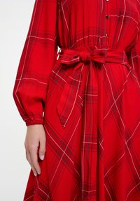 Greenpoint - Długa sukienka