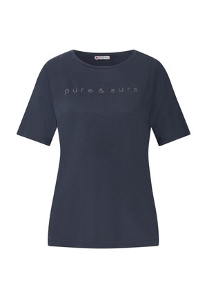 Granatowa koszulka z krótkim rękawem, wykonana z miękkiego materiału, z okrągłym dekoltem. Z przodu znajduje się napis "pure & sure" wykonany z kamieni szlachetnych.