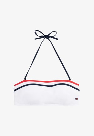 Top de bikini bandeau alb cu detalii roșii și bleumarin. Dispune de bretele ajustabile și un logo mic pe lateral. Material neted și elastic.