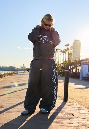 Bershka Hoodie - grey