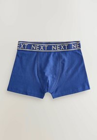 Blå boxershorts med en guld "NEXT"-logotyp på den elastiska midjebandet. Slät, stretchig tyg med en klassisk passform och sidostygn.