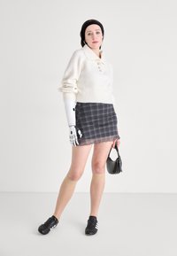 Even&Odd Pulover - off-white
