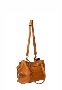 Borsa a tracolla in pelle color tan con design morbido, tracolla regolabile, hardware in ottone, tasca esterna con zip e una texture soffice.