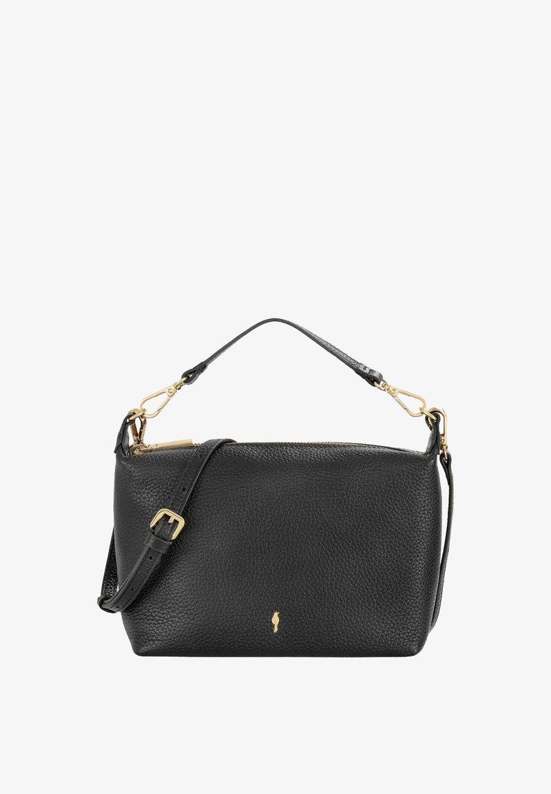 Czarna skórzana torebka o teksturowej powierzchni, z krótkim uchwytem u góry oraz długim regulowanym paskiem, zdobiona złotymi akcentami.