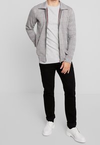 Esprit Pullover - light grey
