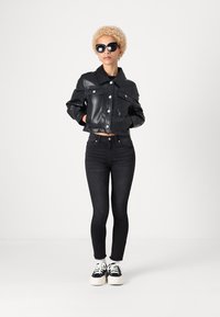 ONLY Petite ONLRIMA JACKET  - Bunda z nepravej kože - black