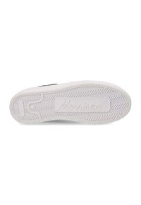 Semelle de sneaker en caoutchouc blanc avec un motif de semelle en chevrons. Surface texturée avec "Morrison's" embossé au centre.