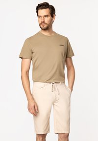 Lee Cooper MODLIN piaskowy