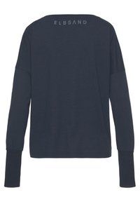 Navy long-sleeve shirt made of soft cotton. Features a wide neckline and ribbed cuffs. "ELBSAND" logo printed in light gray at the back.