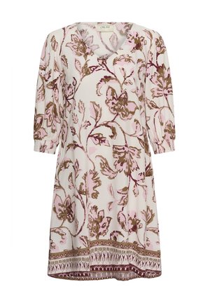 Robe couleur crème avec des motifs floraux roses et bruns, col en V, manches trois-quarts avec poignets élastiques, et bordure d'ourlet à motifs.