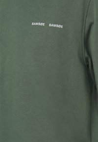 Samsøe Samsøe NORSBRO - Základné tričko - climbing ivy