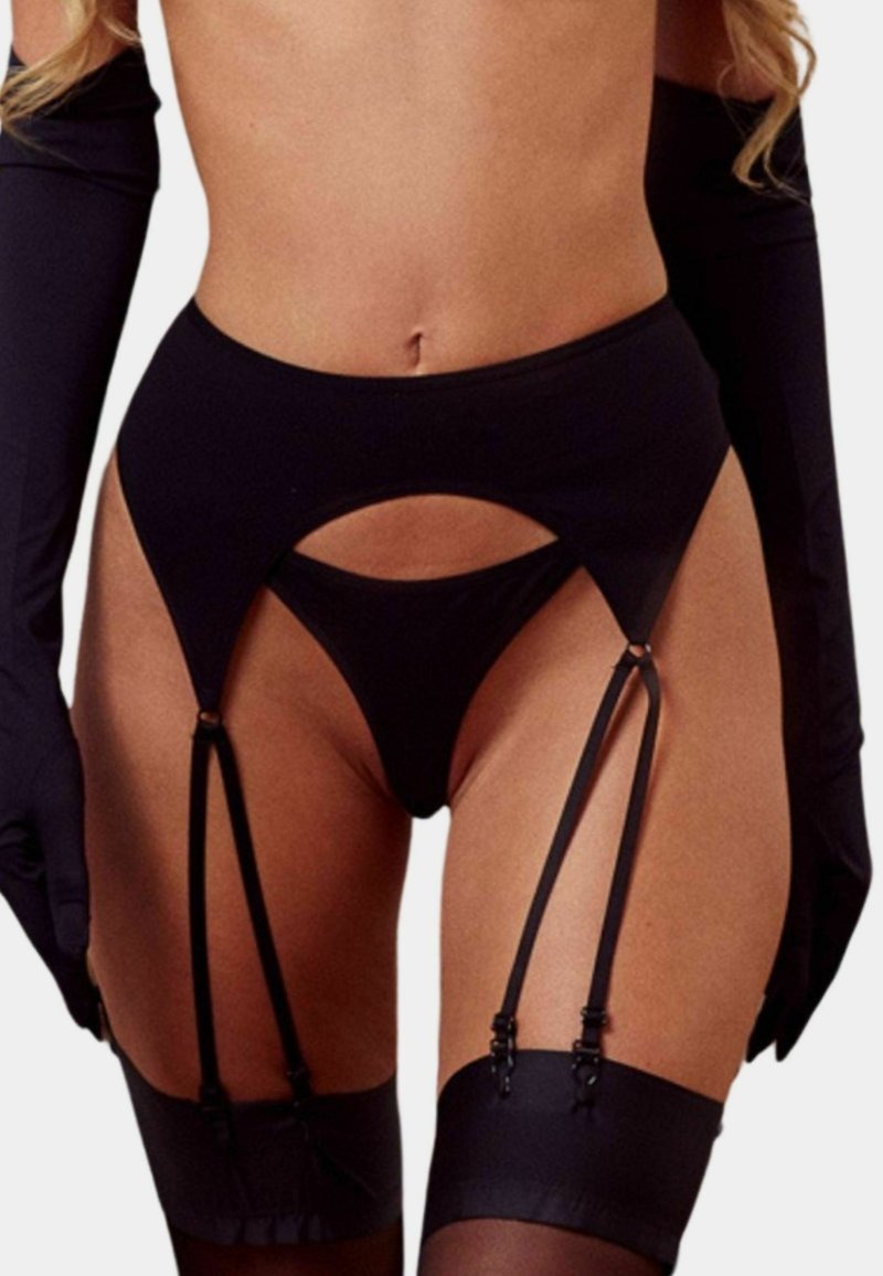 Czarny komplet bielizny z wysokim stanem, z wycięciem w talii i regulowanymi paskami do pończoch. Miękka tkanina o gładkiej fakturze.
