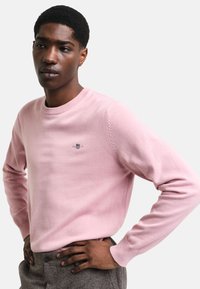 GANT CLASSIC C NECK - Pulóver - dusty pink