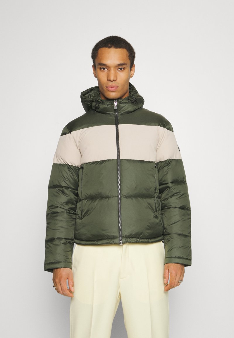 EA7 Emporio Armani Kurtka zimowa/oliwkowy - Zalando.pl