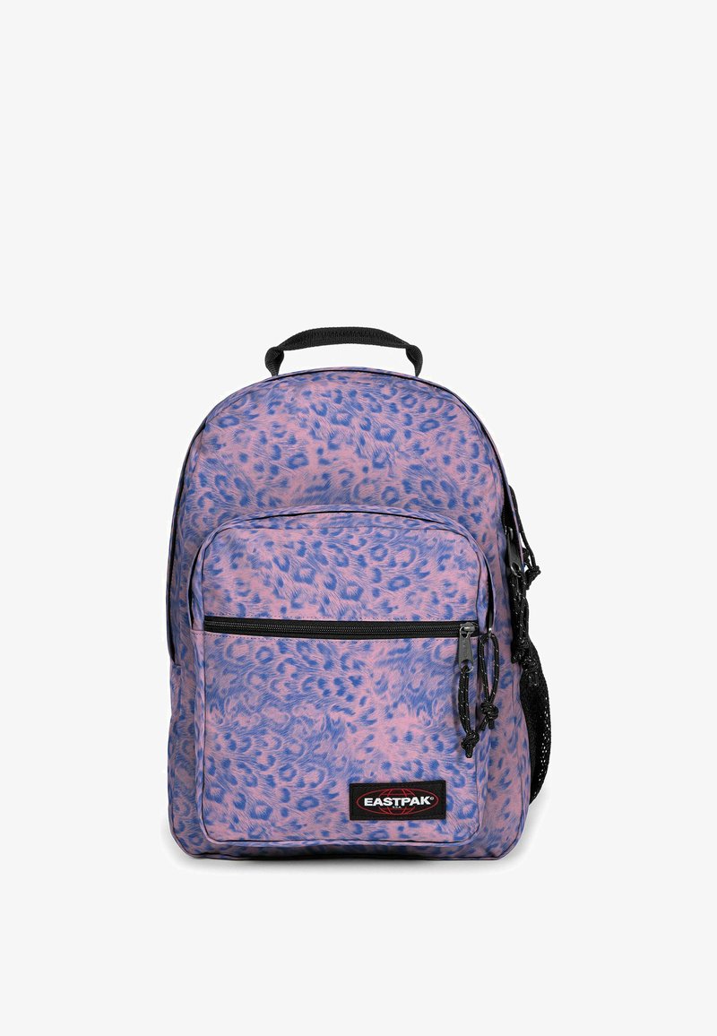 Sac à dos imprimé léopard violet et rose avec poche avant zippée, poignée noire et écusson logo Eastpak.