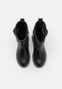 Tamaris Kovbojské/motorkářské kotníkové boty - black