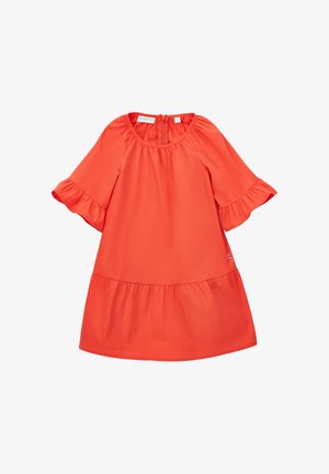 Vestito arancione brillante con scollo rotondo, maniche corte arricciate e orlo svasato, mostrato disteso su sfondo bianco.