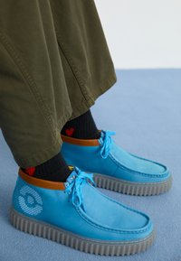TORHILLEXPLORE POKÈMON UNISEX - Casual snøresko - blue