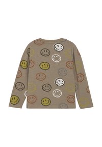 Langarmshirt aus braunem Baumwollstoff mit verschiedenen bunten Smiley-Gesichtern in Gelb, Grün, Schwarz, Orange und Weiß. Rundhalsausschnitt.